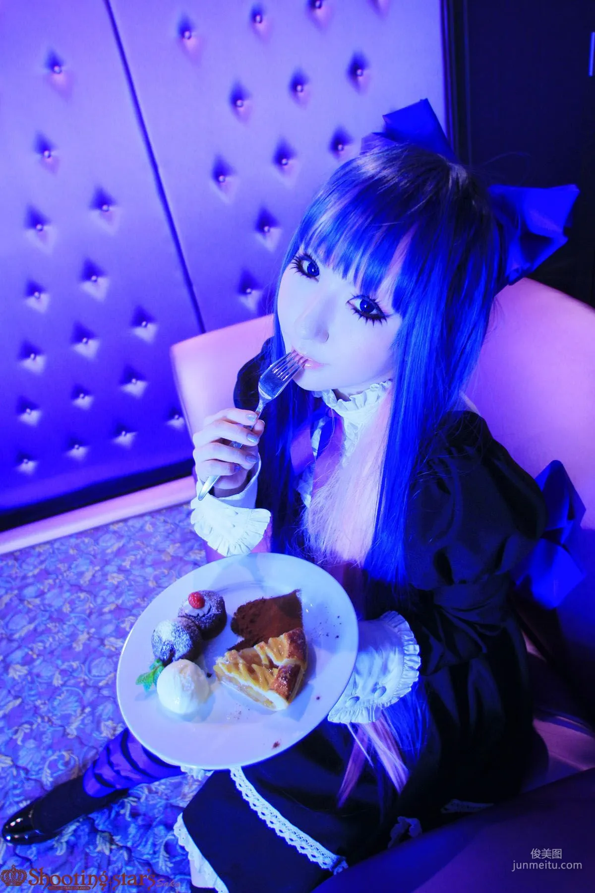 サク&花邑沙希《Panty & Stocking with Garterbelt》 [Shooting Star's] 写真集92