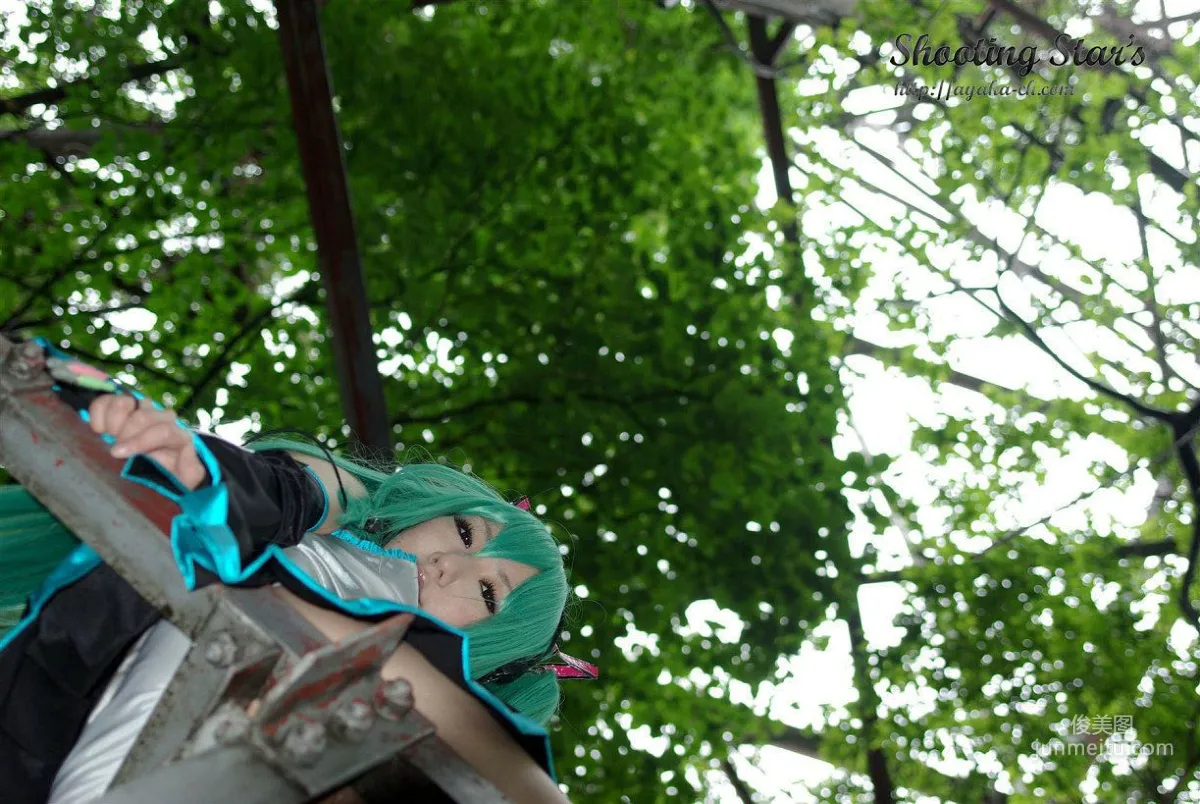 サク (绫香 Saku Ayaka) 《VOCALOID》Hatsune Miku [Shooting Star's] 写真集48