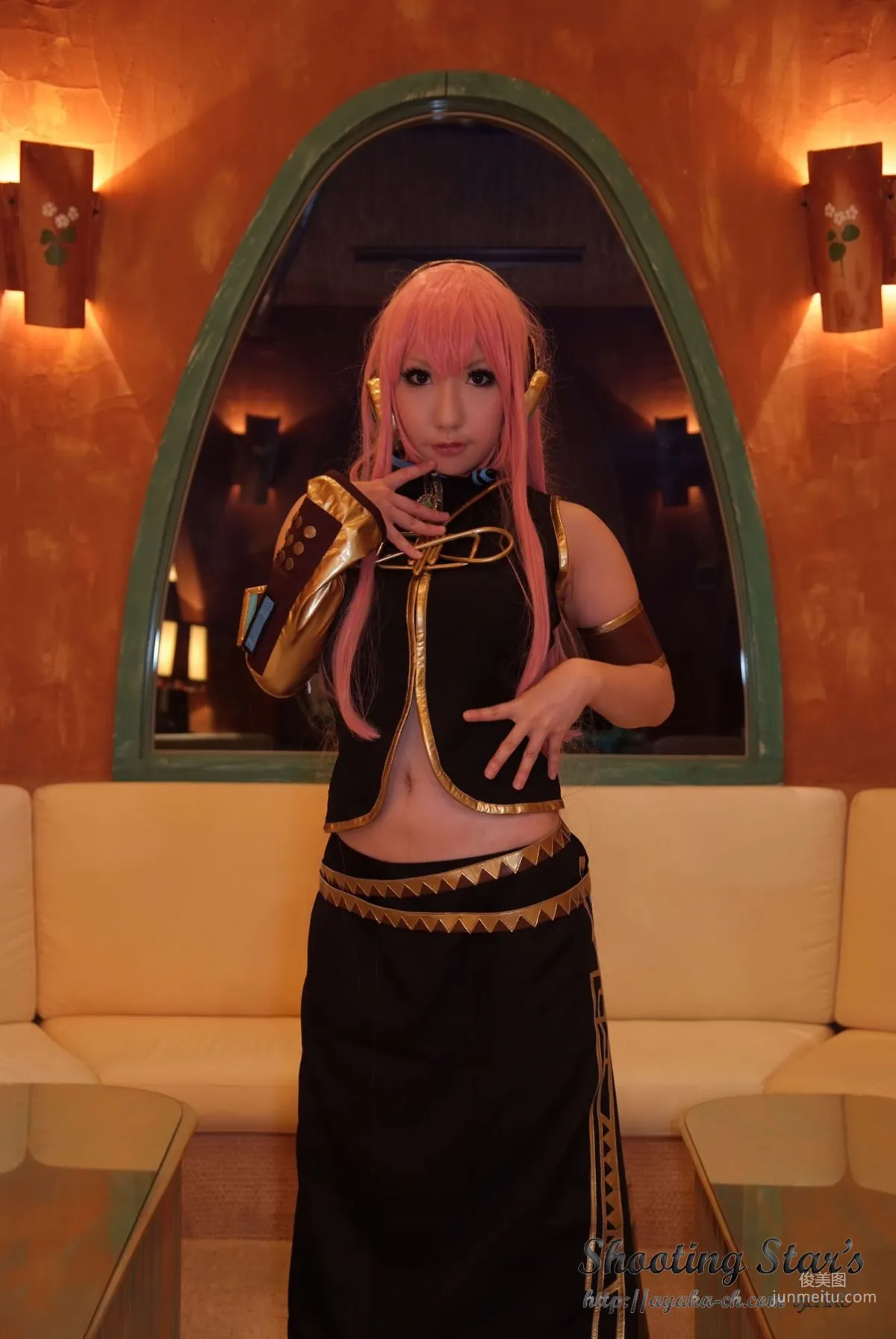 绫香 (Sakuサク) 《VOCALOID》 Megurine Luka [Shooting Star's] 写真集132