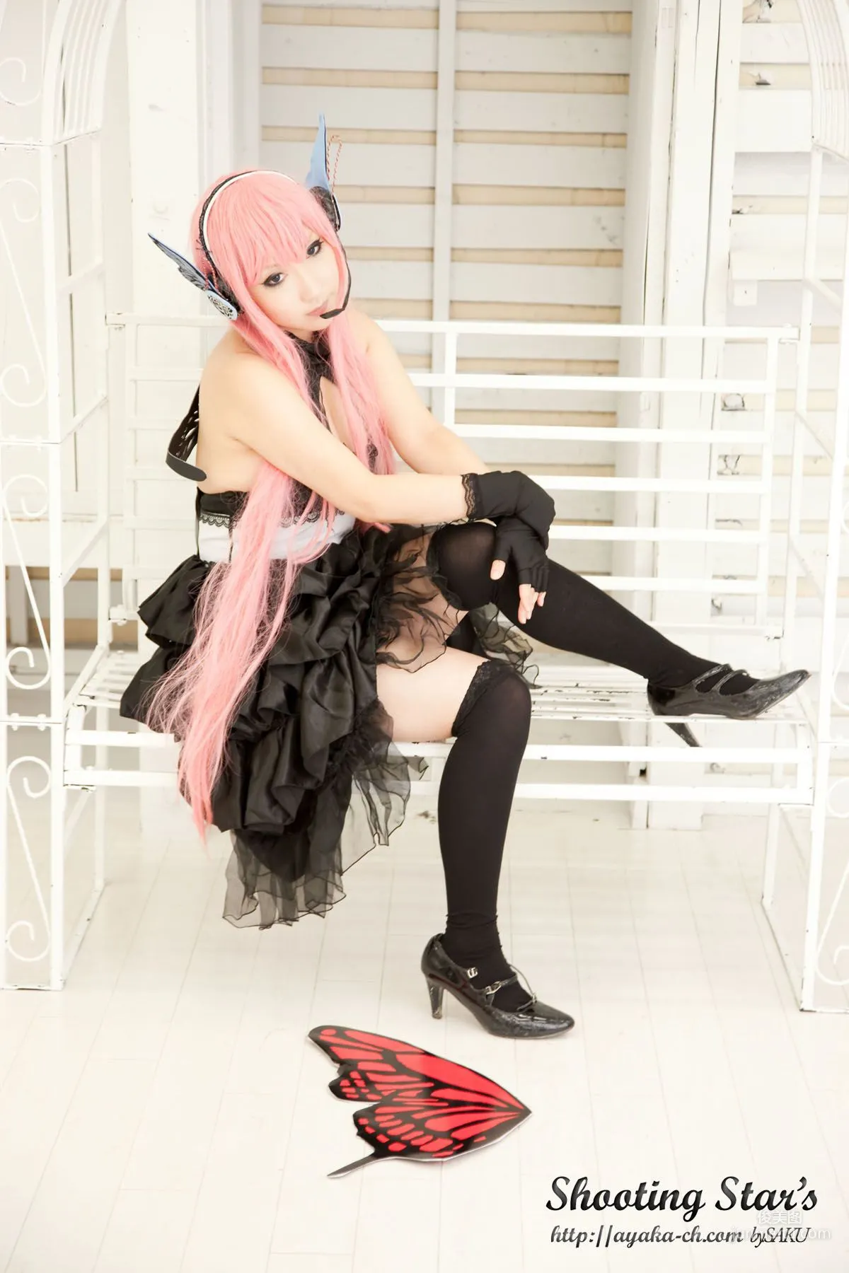 绫香 (Sakuサク) 《VOCALOID》 Megurine Luka [Shooting Star's] 写真集73