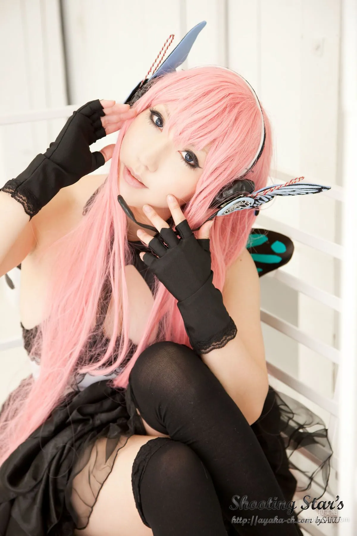 绫香 (Sakuサク) 《VOCALOID》 Megurine Luka [Shooting Star's] 写真集80