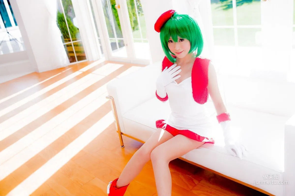 真白ゆき  コスプレ《Macros》Ranka Lee(Xmas ver.) 写真集15