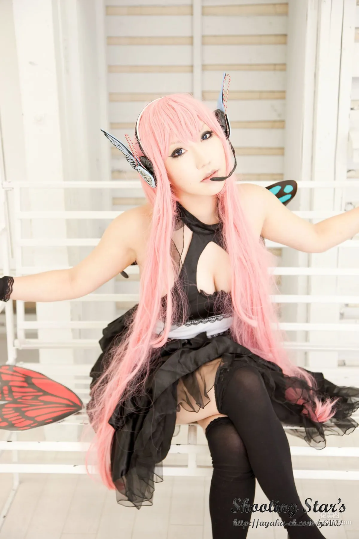 绫香 (Sakuサク) 《VOCALOID》 Megurine Luka [Shooting Star's] 写真集66