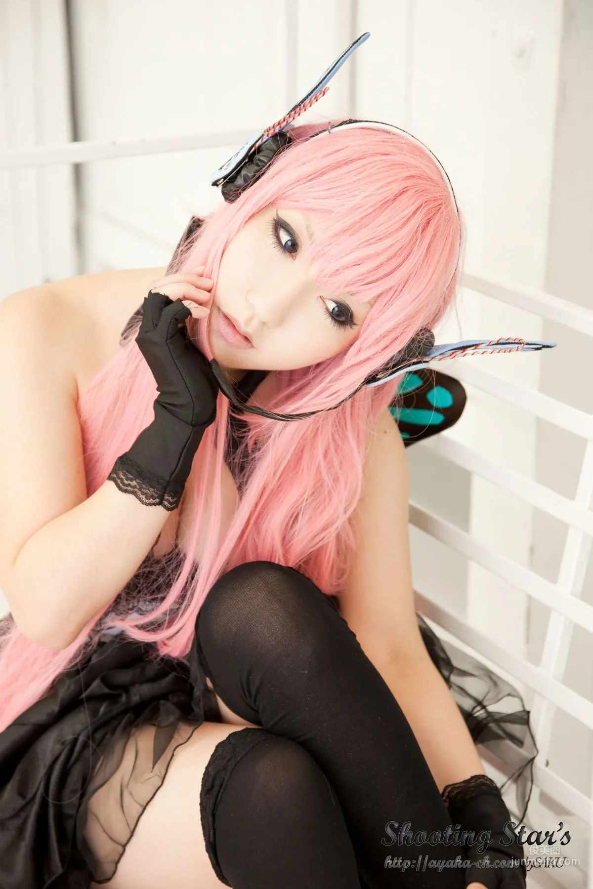 绫香 (Sakuサク) 《VOCALOID》 Megurine Luka [Shooting Star's] 写真集79