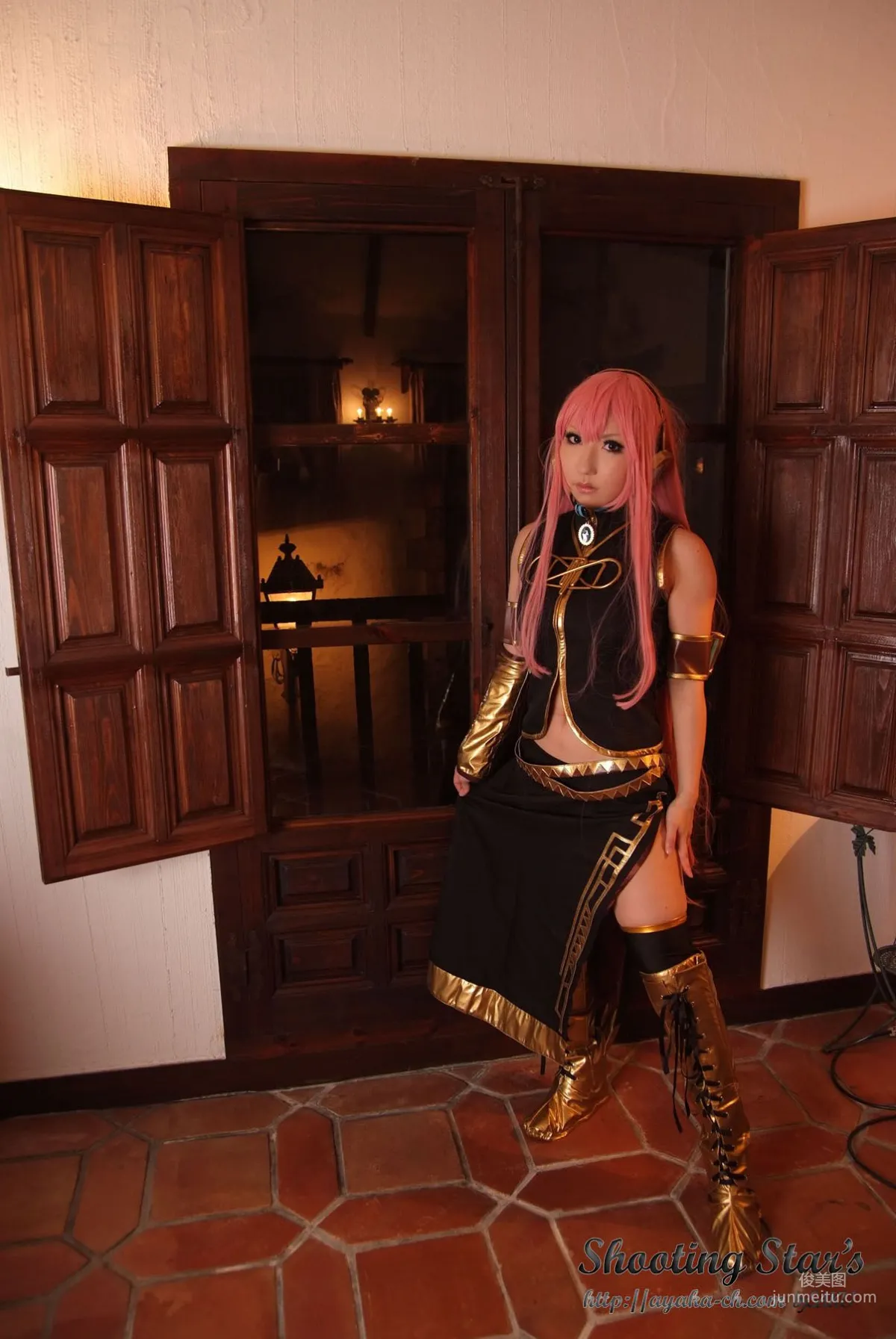 绫香 (Sakuサク) 《VOCALOID》 Megurine Luka [Shooting Star's] 写真集109