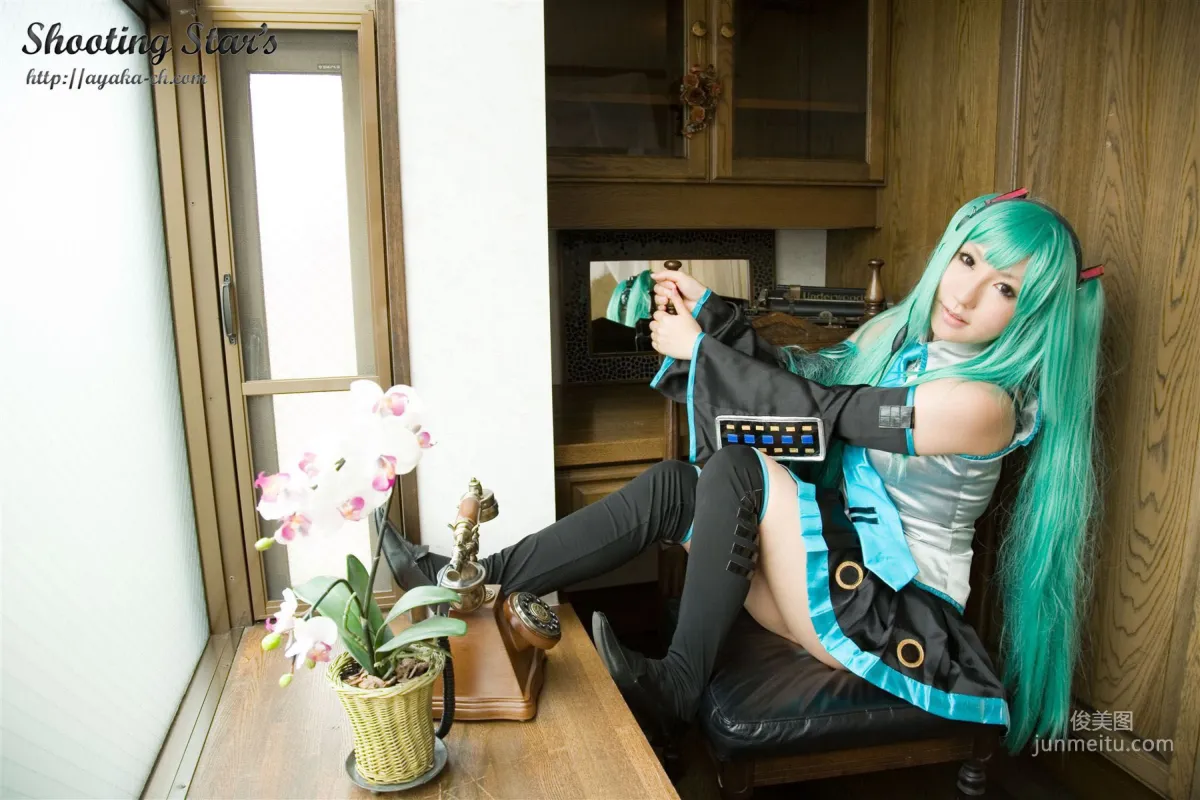 サク (绫香 Saku Ayaka) 《VOCALOID》Hatsune Miku [Shooting Star's] 写真集41