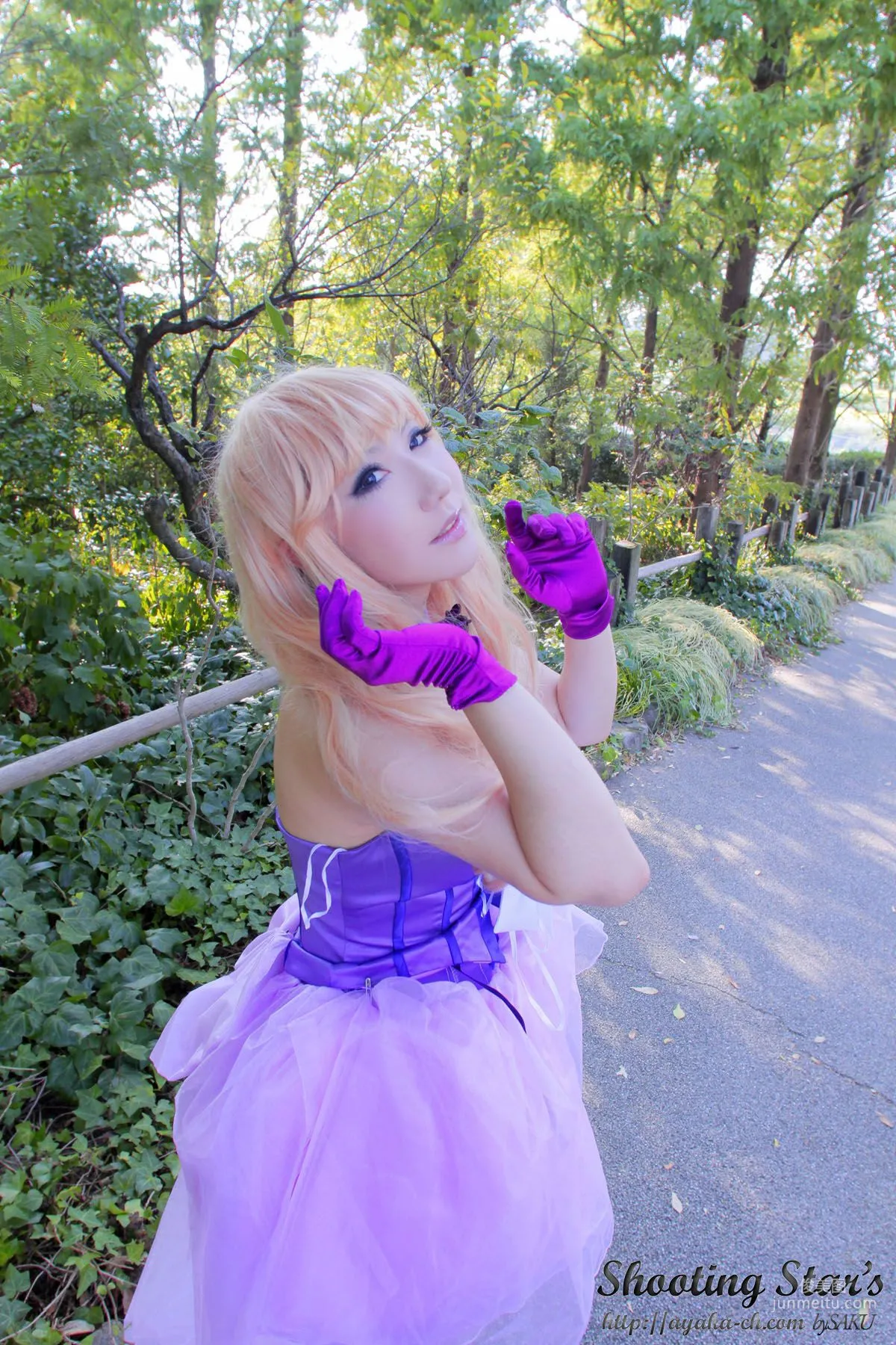 サク (绫香) 《Macros》Sheryl Nome [Shooting Star's] 写真集105