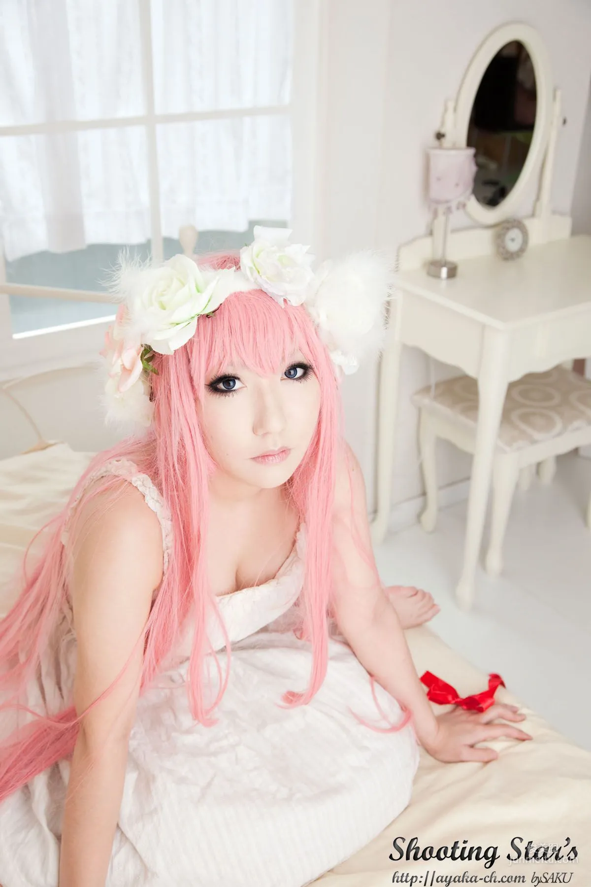 绫香 (Sakuサク) 《VOCALOID》 Megurine Luka [Shooting Star's] 写真集85