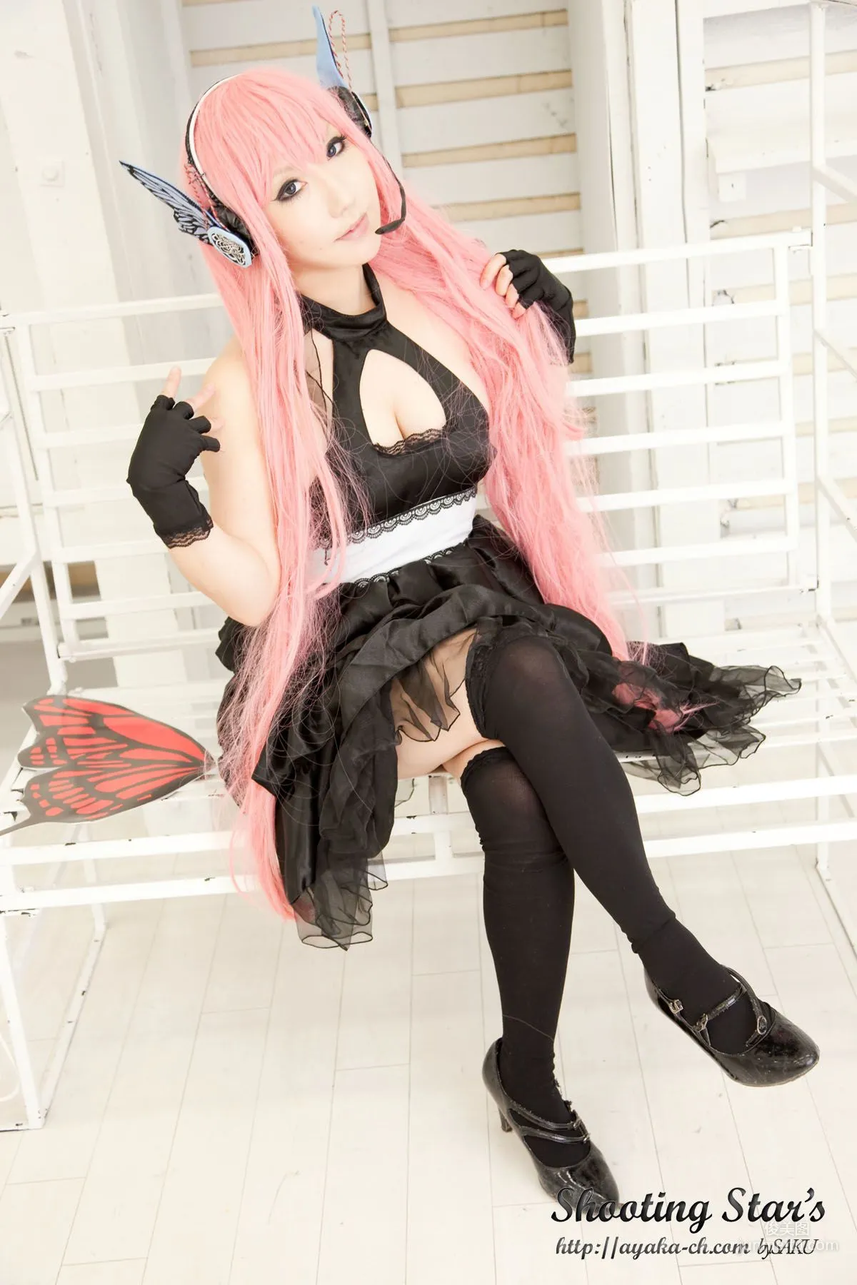 绫香 (Sakuサク) 《VOCALOID》 Megurine Luka [Shooting Star's] 写真集67