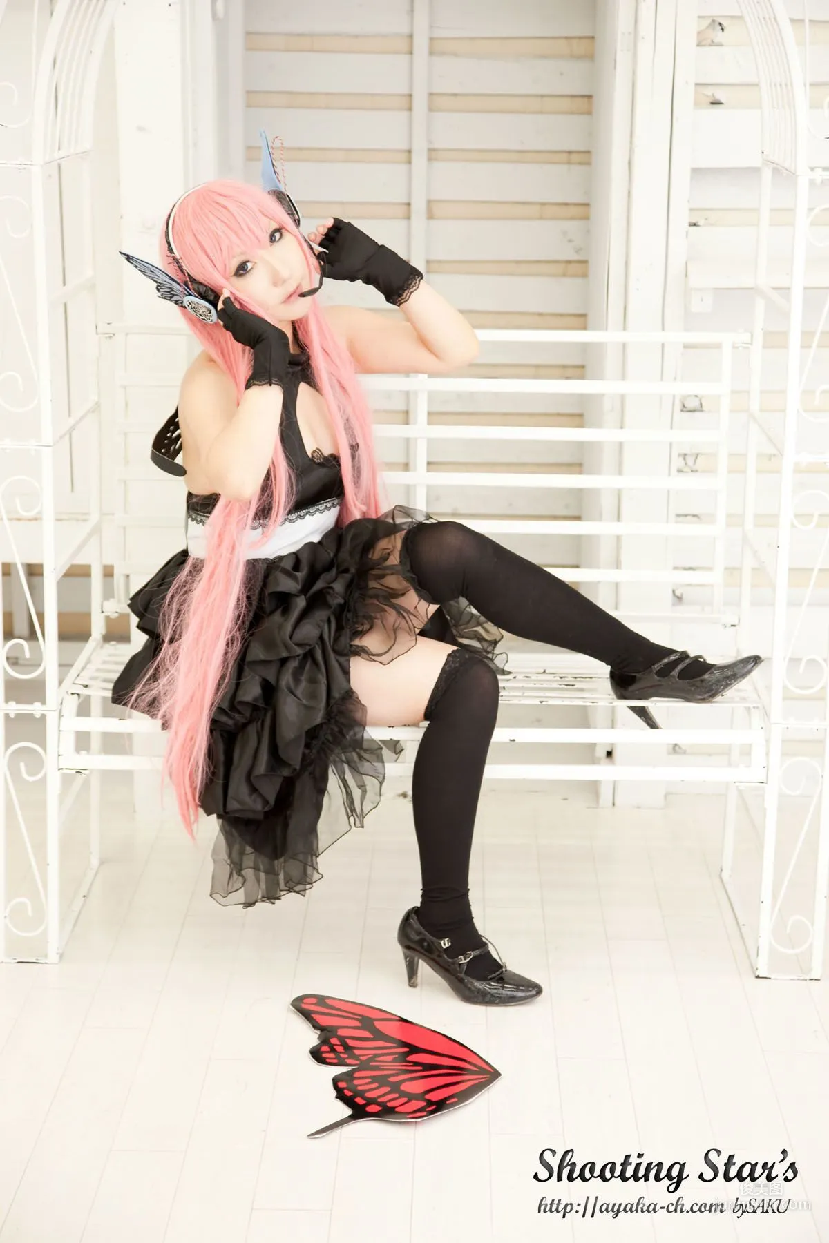 绫香 (Sakuサク) 《VOCALOID》 Megurine Luka [Shooting Star's] 写真集72