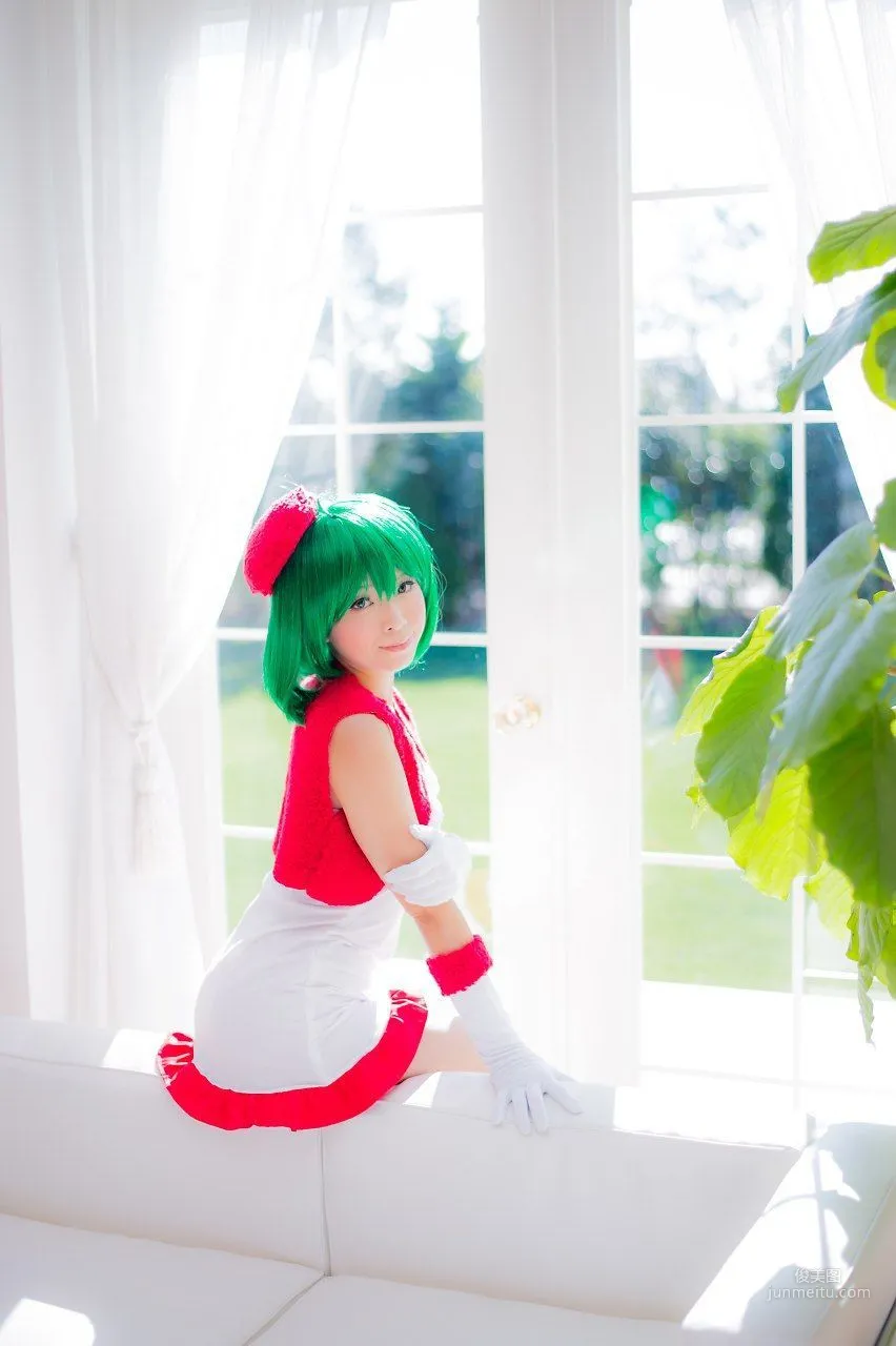 真白ゆき  コスプレ《Macros》Ranka Lee(Xmas ver.) 写真集22