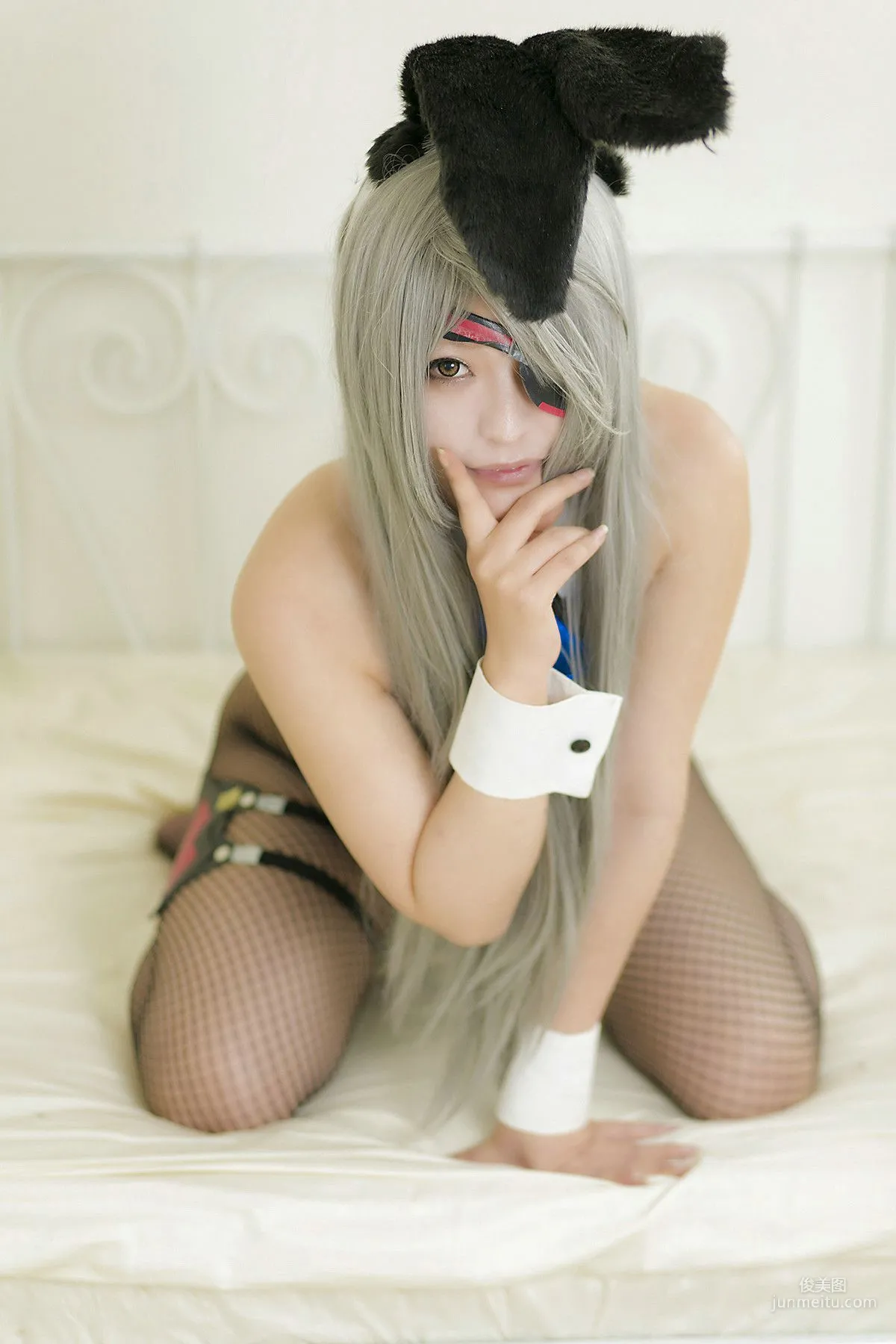 円ちゃみ 《Infinite Stratos》Laura Bodewig [sophillia] 写真集88