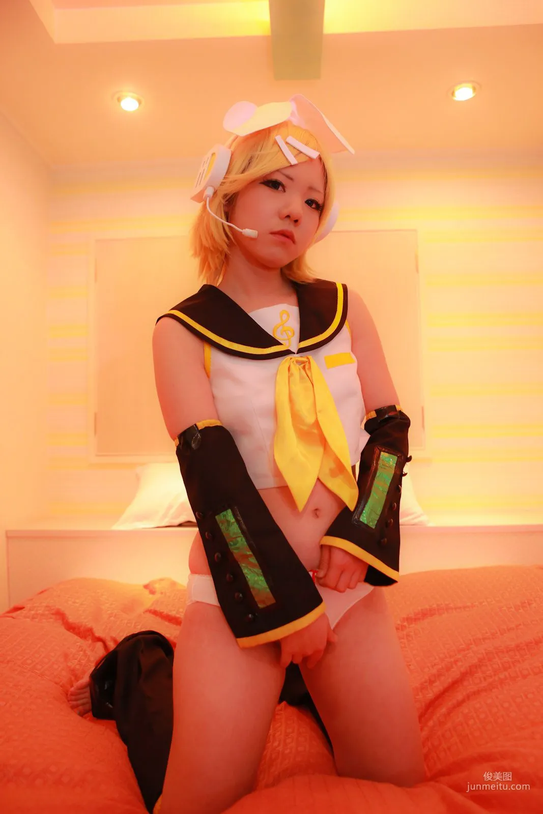 田中まな《VOCALOID》鏡音リン [Cosplay Channel] 写真集55