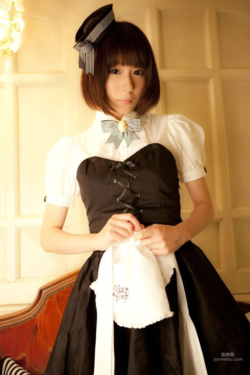 浅井まみ (Asai Mami) 《これが私の御主人様》Maid [hitekikaku] 写真集89