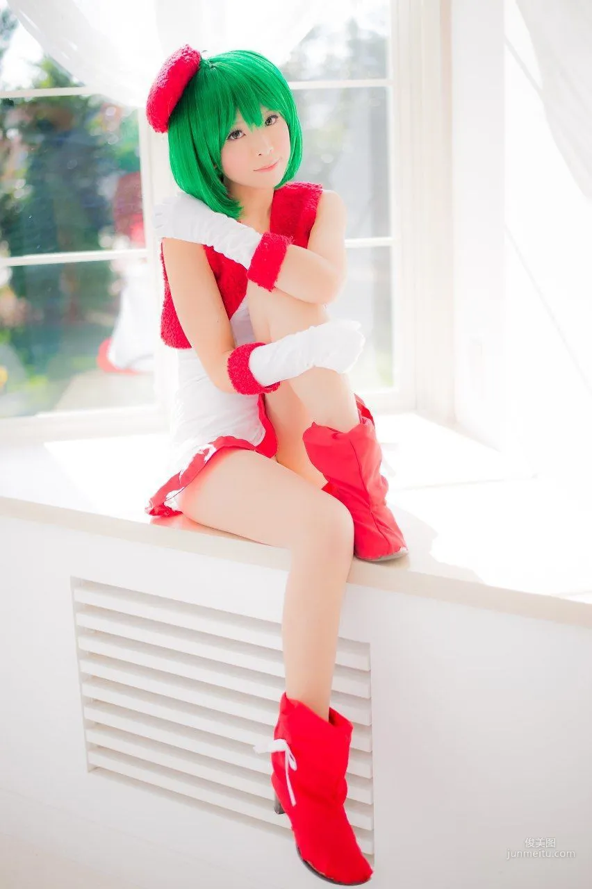 真白ゆき  コスプレ《Macros》Ranka Lee(Xmas ver.) 写真集33