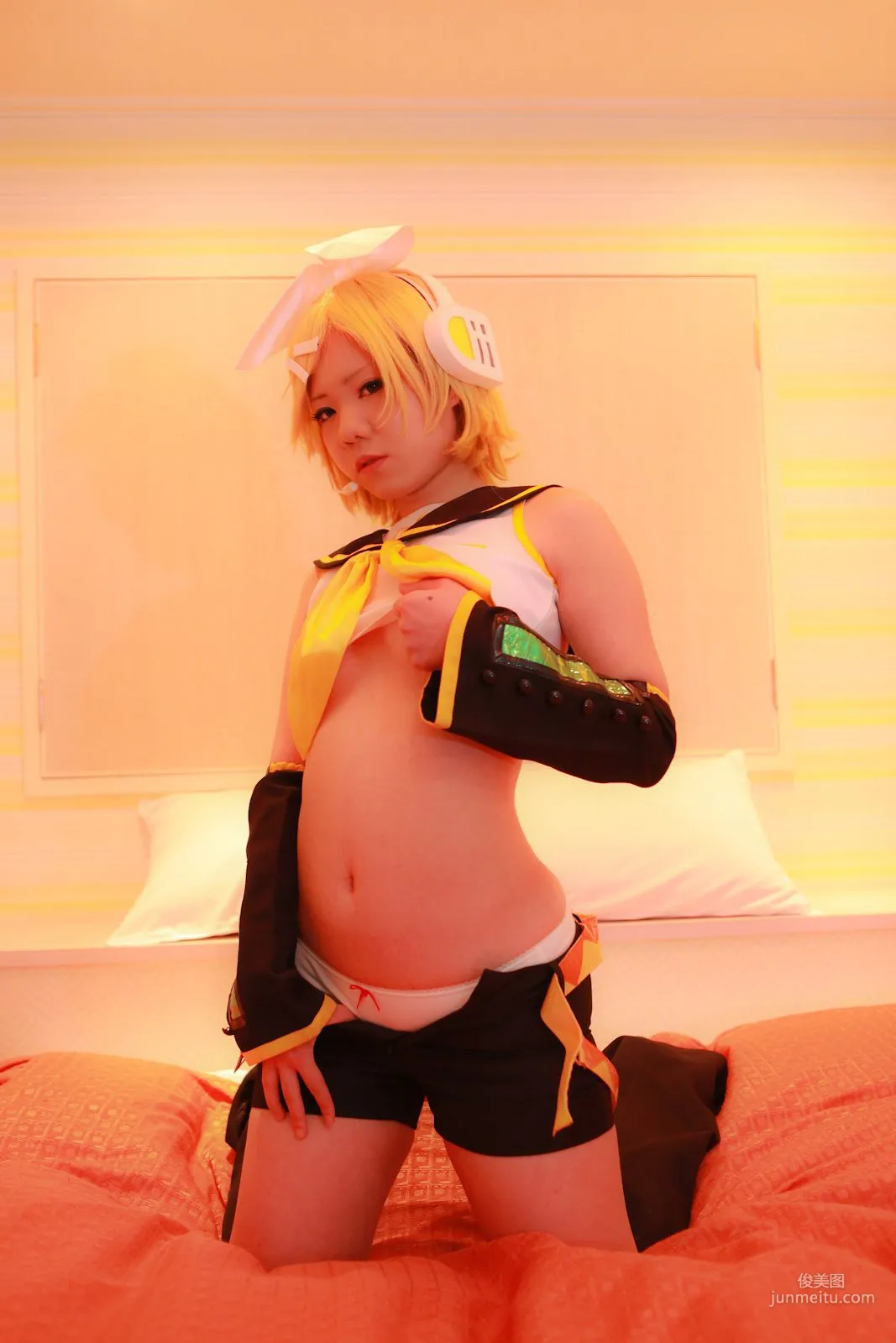 田中まな《VOCALOID》鏡音リン [Cosplay Channel] 写真集27