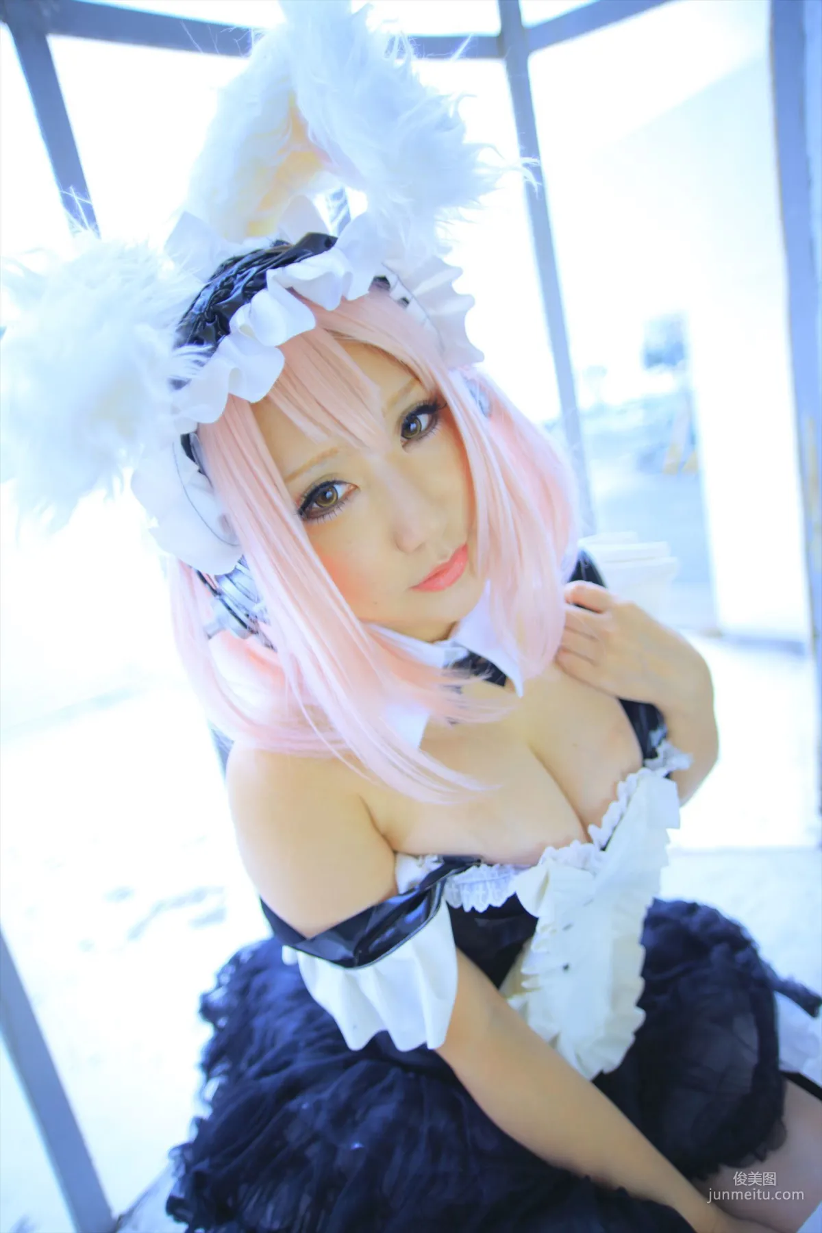 サク (Saku) 《Sonicomi》Super Sonico [Shooting Star's] 写真集61