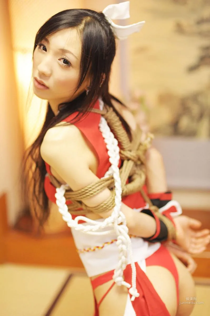 華群みさき 《KING OF FIGHTERS》MAI SHIRANUI 写真集26