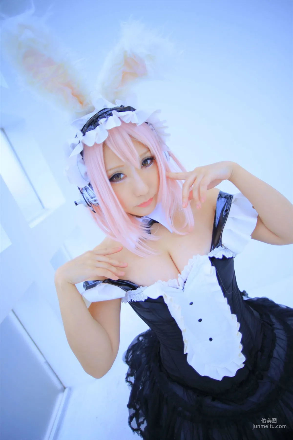 サク (Saku) 《Sonicomi》Super Sonico [Shooting Star's] 写真集75