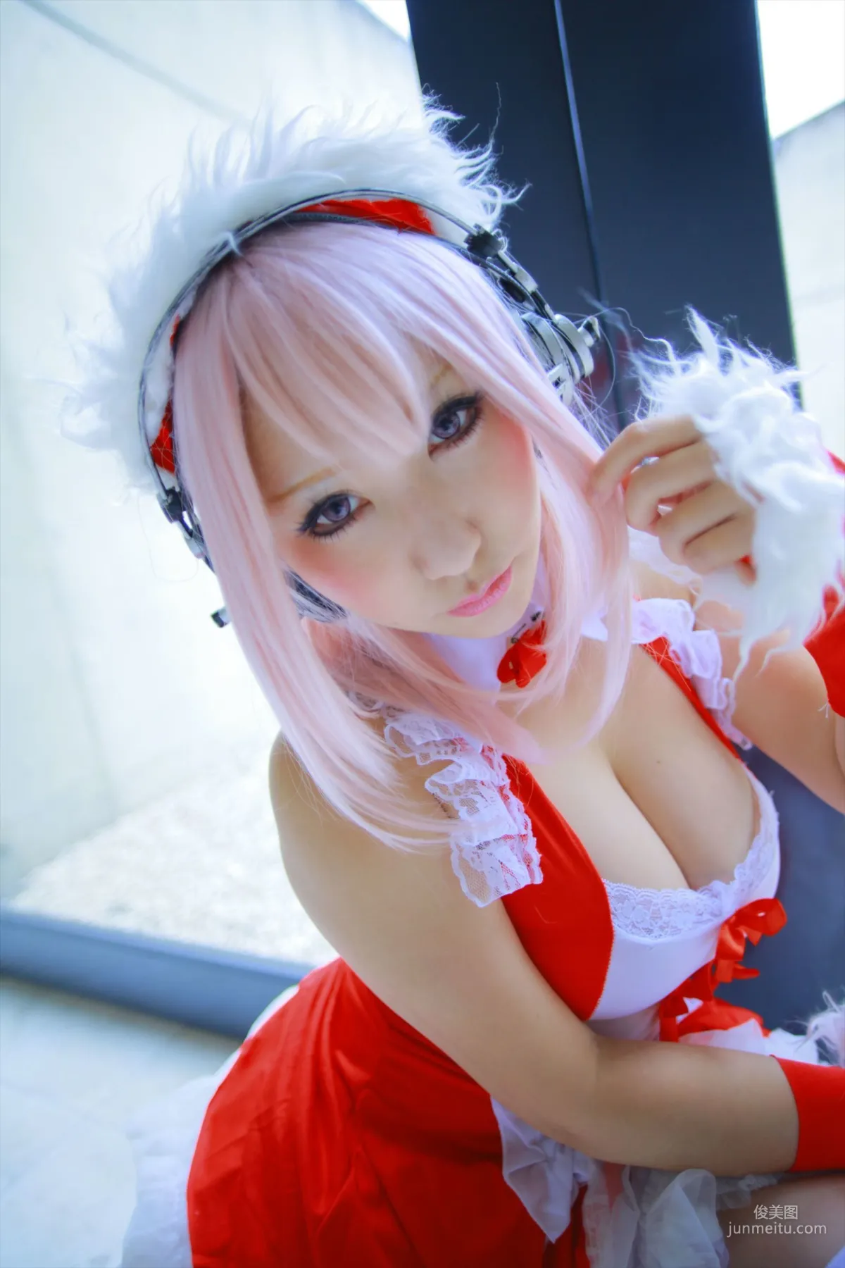 サク (Saku) 《Sonicomi》Super Sonico [Shooting Star's] 写真集109