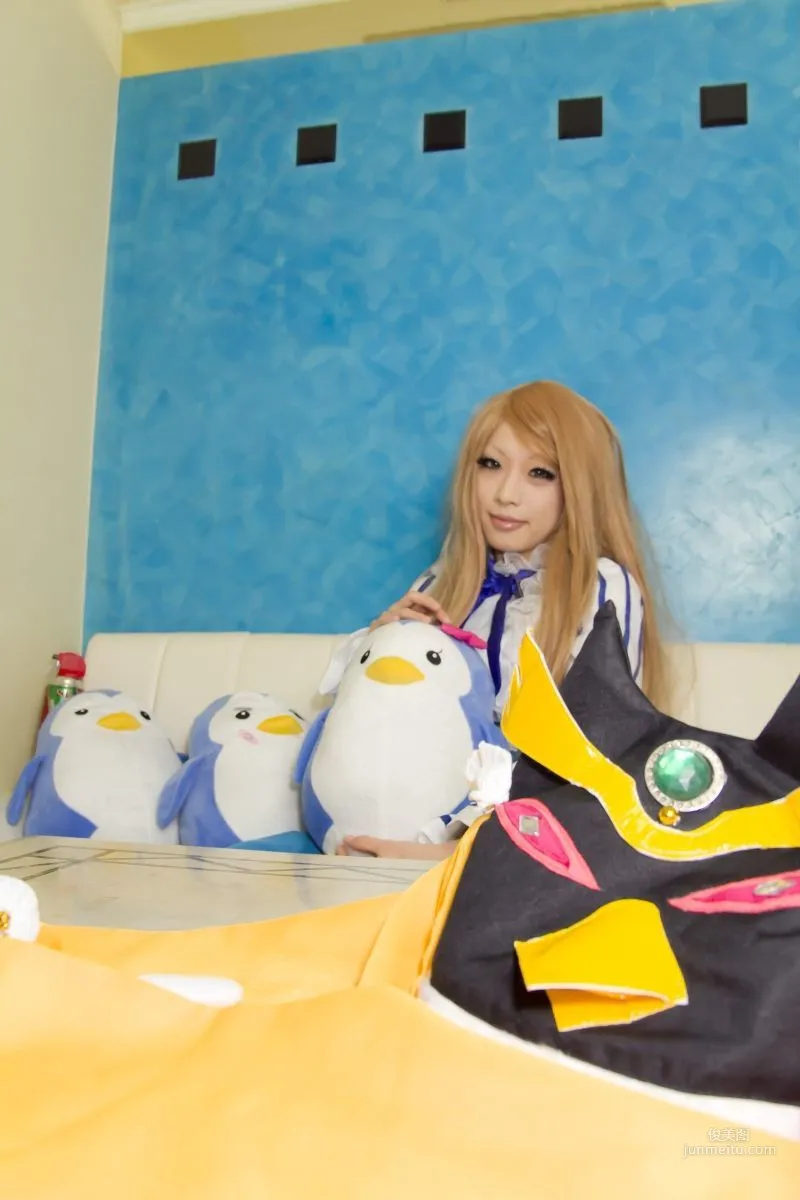 あらい夜魅 《Mawaru Penguindrum》Takakura Himari(高倉陽毬) 写真集2