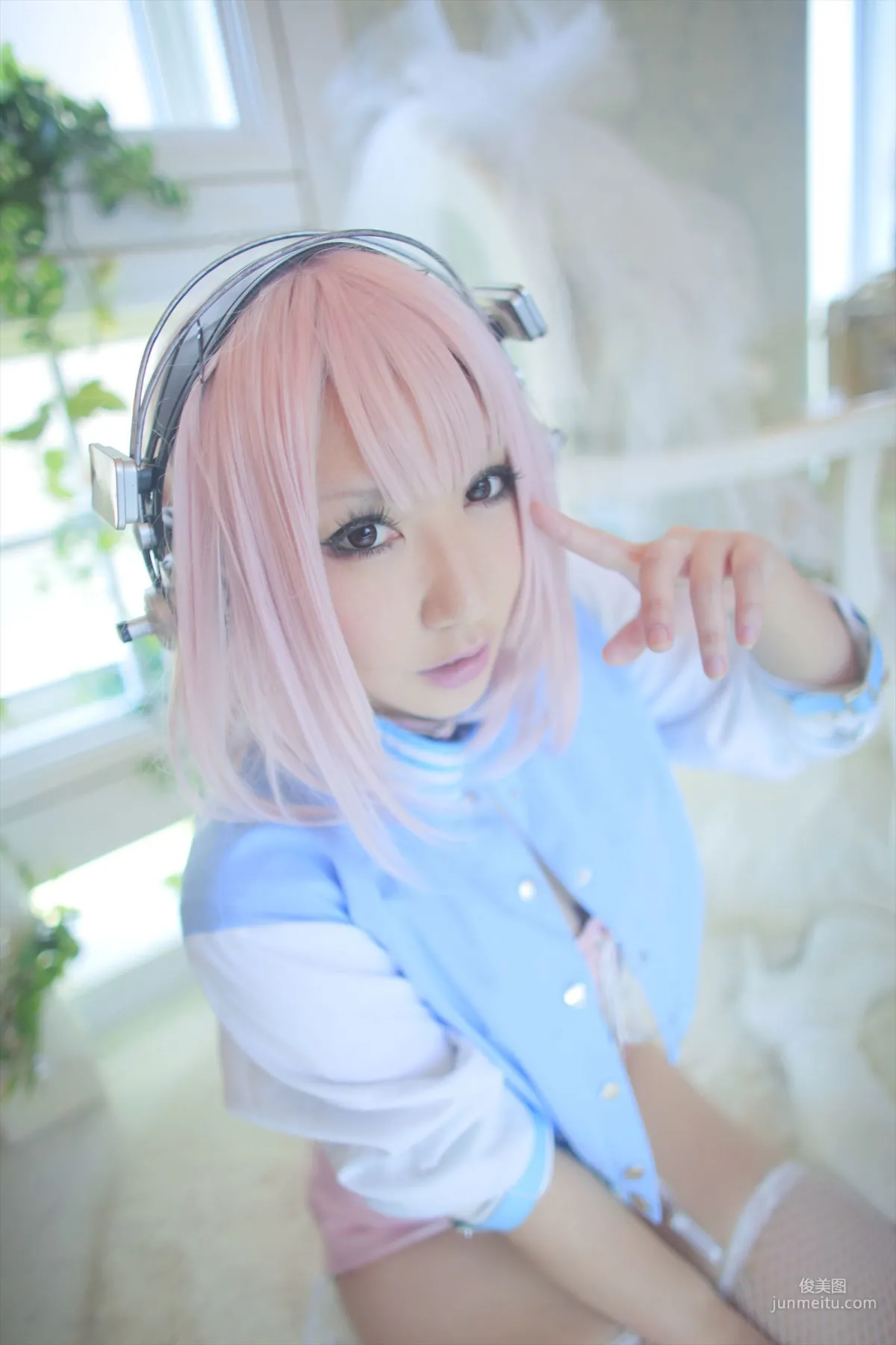 サク (Saku) 《Sonicomi》Super Sonico [Shooting Star's] 写真集28