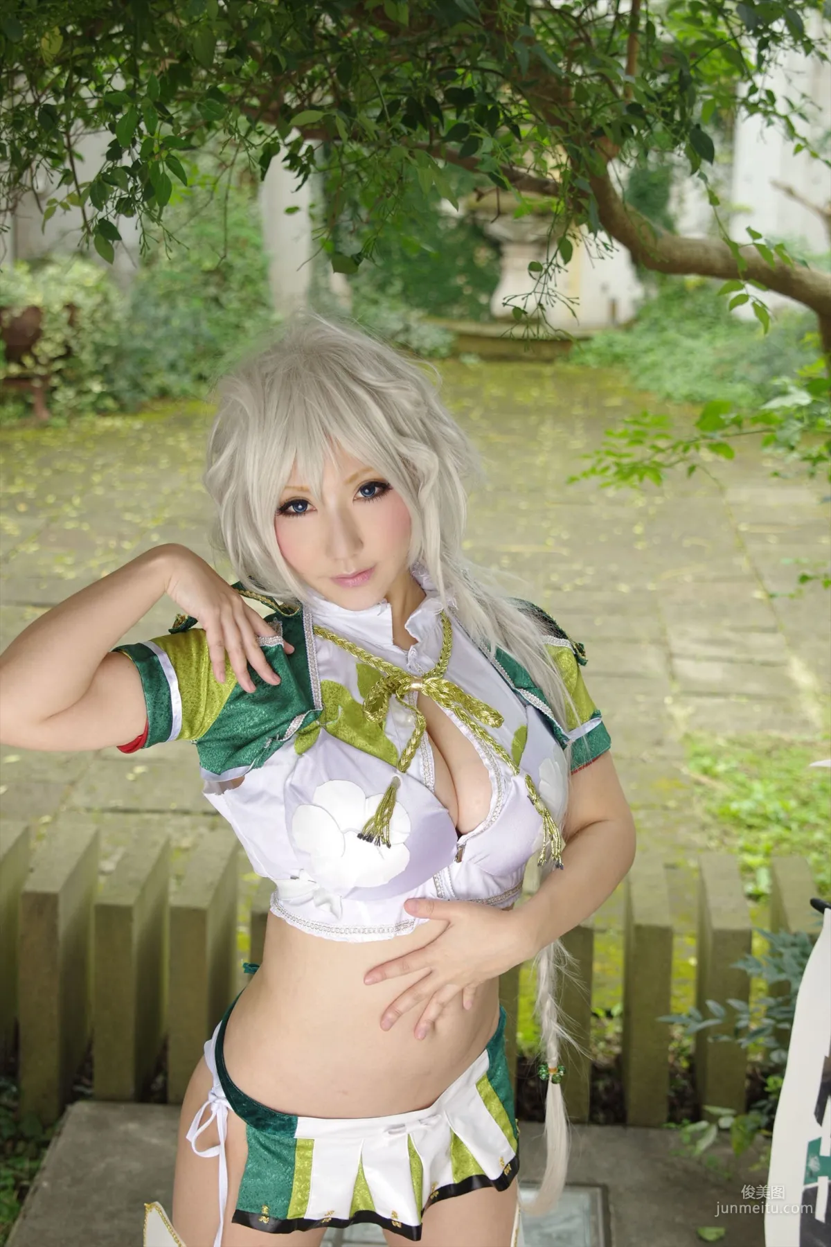 サク (绫香) 《Kantai Collection》Unryuu+Zuikaku+Syoukaku [Shooting Star's] 写真集27