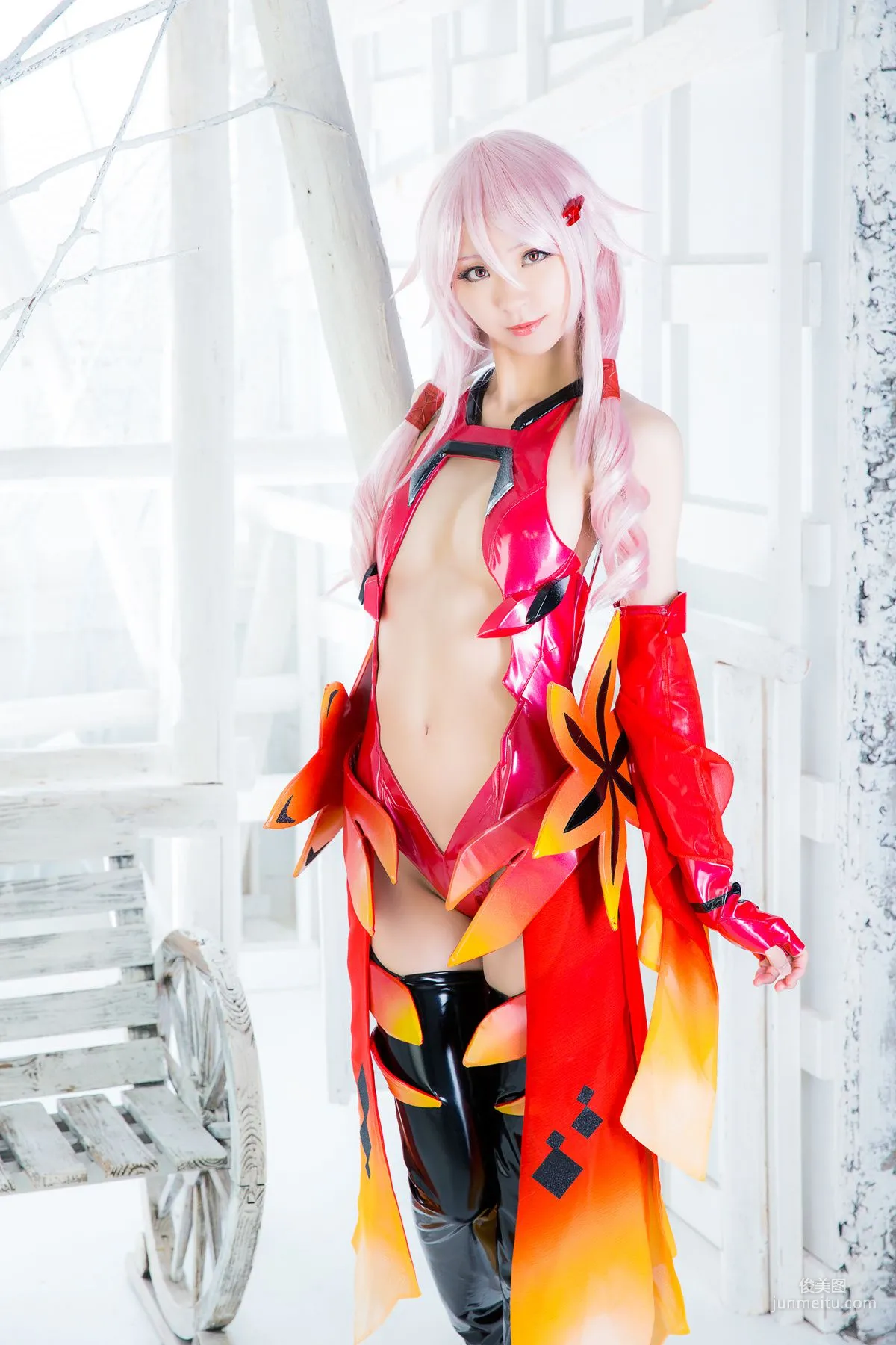 Mike(ミケ) 《Guilty Crown》Yuzuriha Inori(楪いのり) [Mikehouse] 写真集21