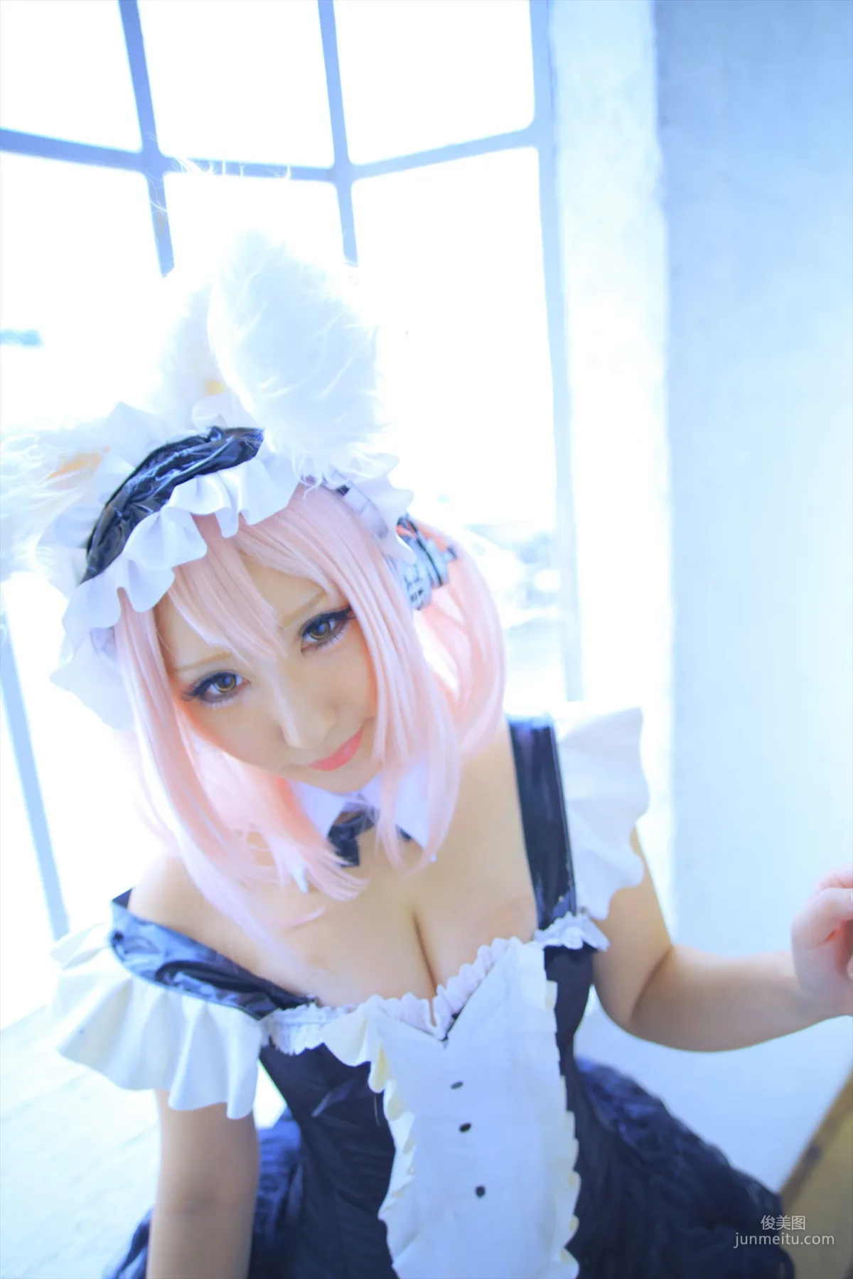 サク (Saku) 《Sonicomi》Super Sonico [Shooting Star's] 写真集59