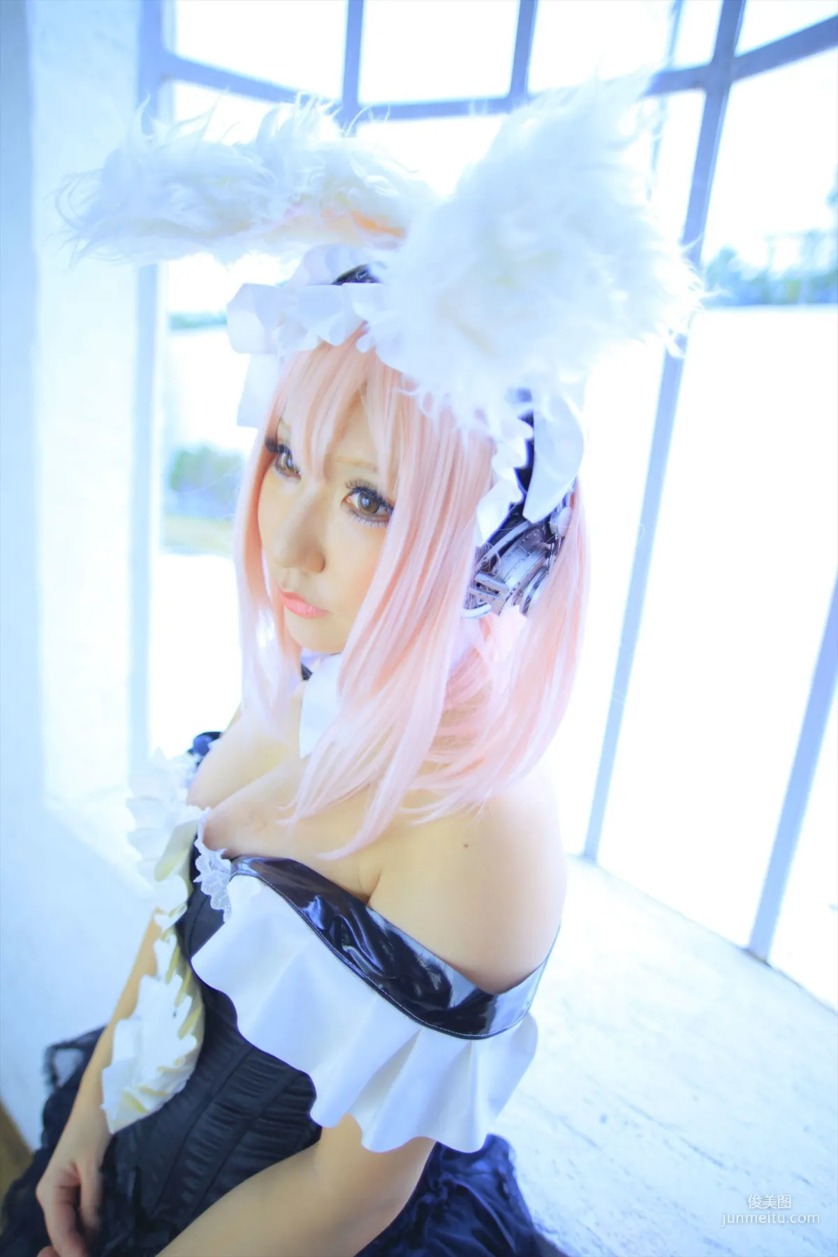 サク (Saku) 《Sonicomi》Super Sonico [Shooting Star's] 写真集60