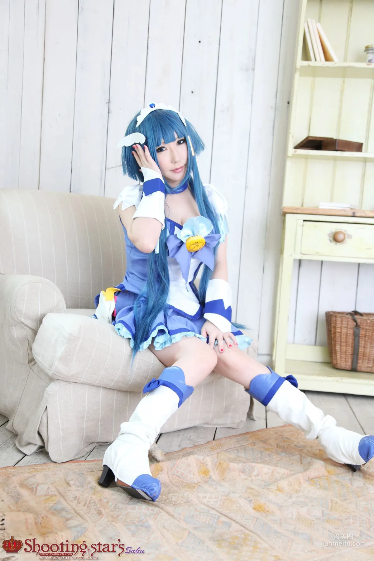 サク (Saku) 《光之美少女》Cure Peace+Cure Beauty 写真集44