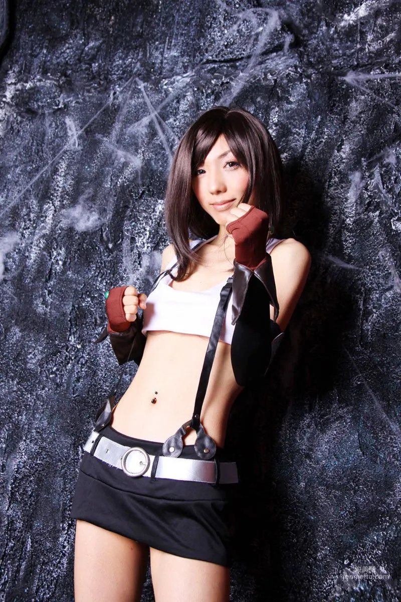 華群みさき 《Final Fantasy》Tifa Lockhart  [HONEY BUNNY] 写真集31