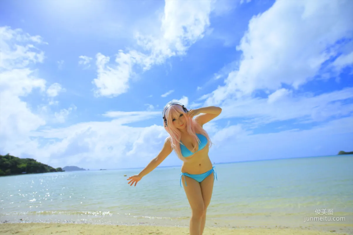 サク (Saku) 《Sonicomi》Super Sonico [Shooting Star's] 写真集85