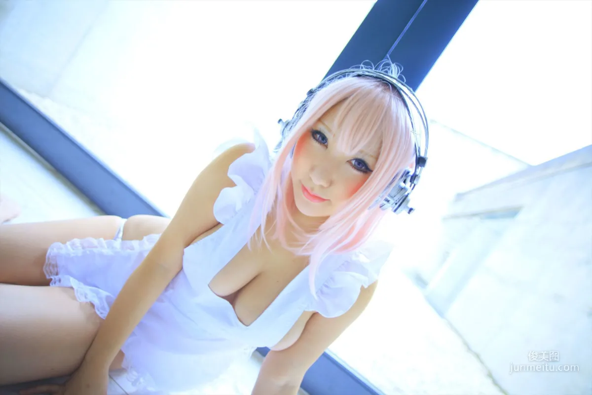 サク (Saku) 《Sonicomi》Super Sonico [Shooting Star's] 写真集121