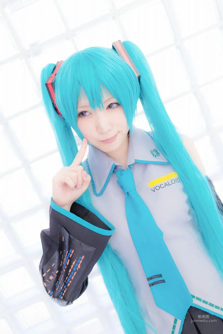 LeChat(るしゃ) 《VOCALOID》 [踊るねこ人間] 写真集36