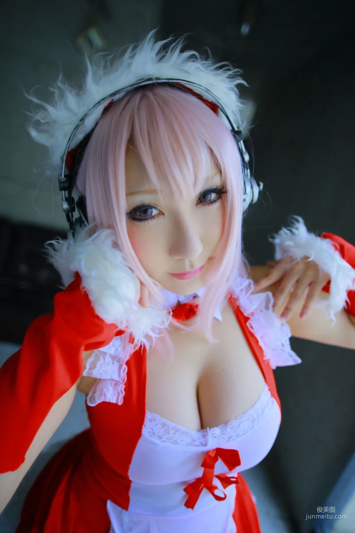 サク (Saku) 《Sonicomi》Super Sonico [Shooting Star's] 写真集101