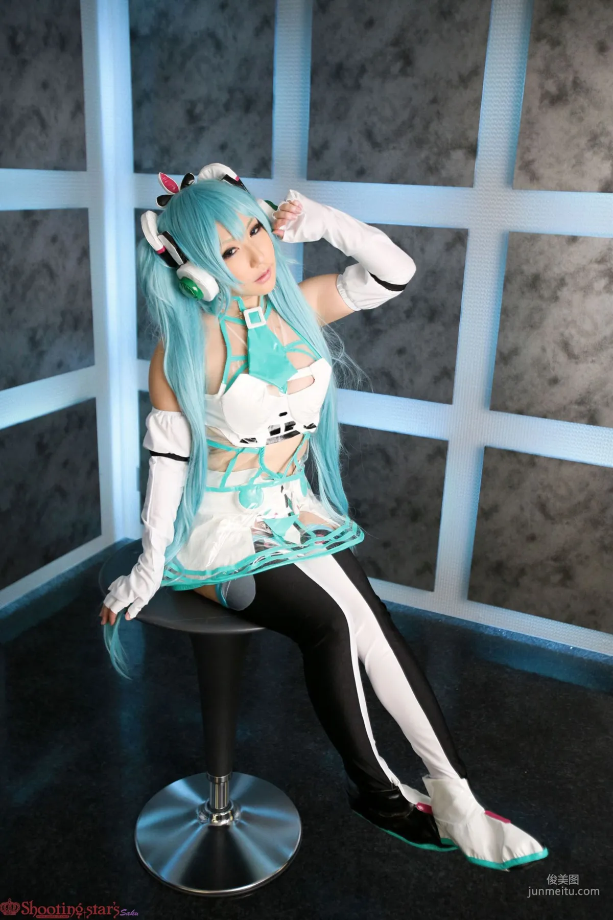 绫香 (サク) 《VOCALOID》初音ミク+鏡音リン [Shooting Star's] 写真集36