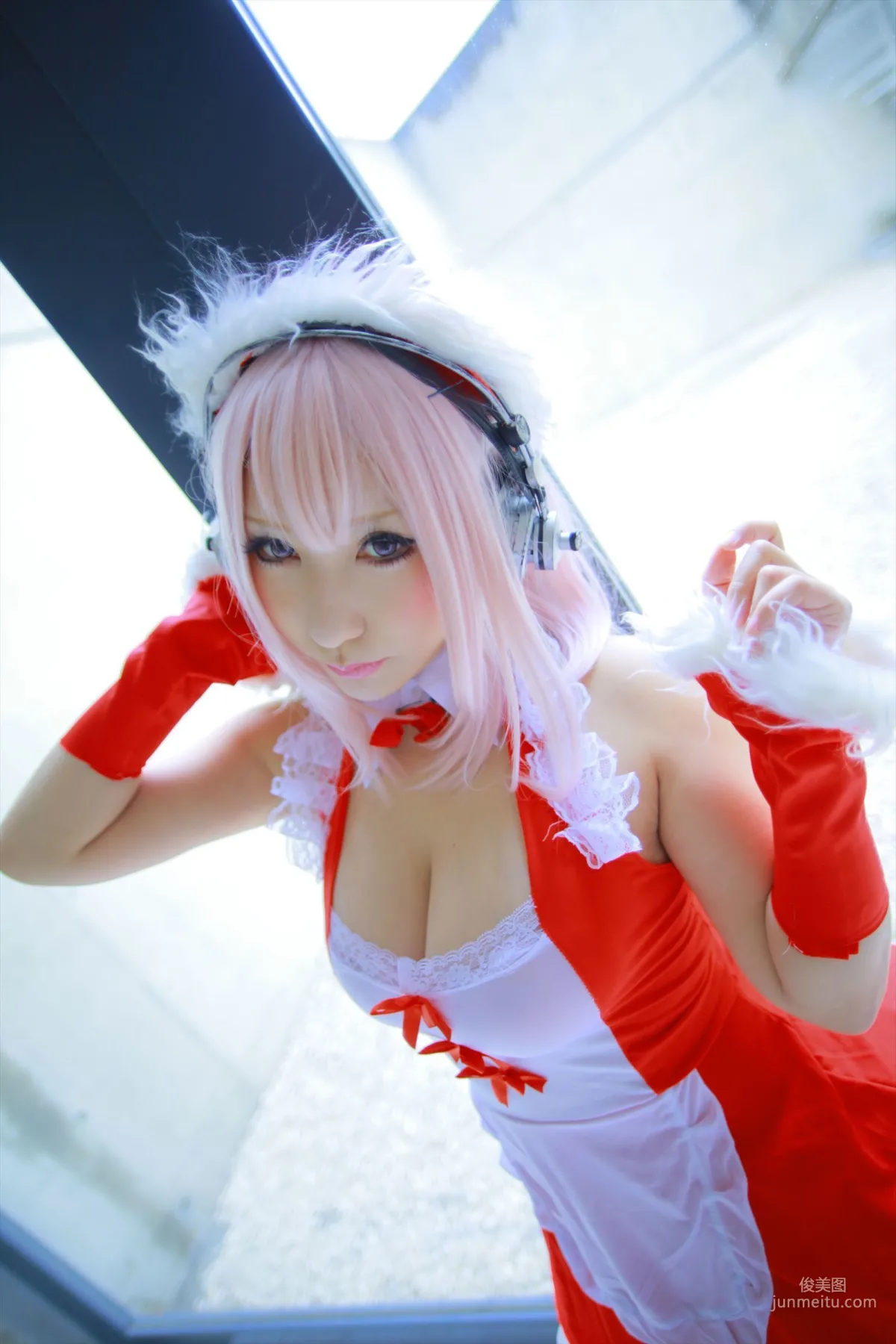 サク (Saku) 《Sonicomi》Super Sonico [Shooting Star's] 写真集102