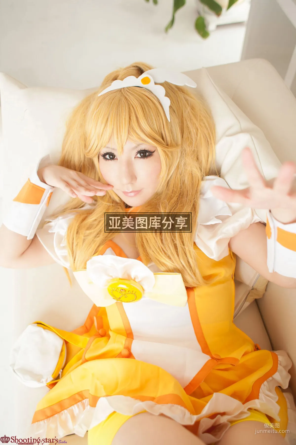 サク (Saku) 《光之美少女》Cure Peace+Cure Beauty 写真集95