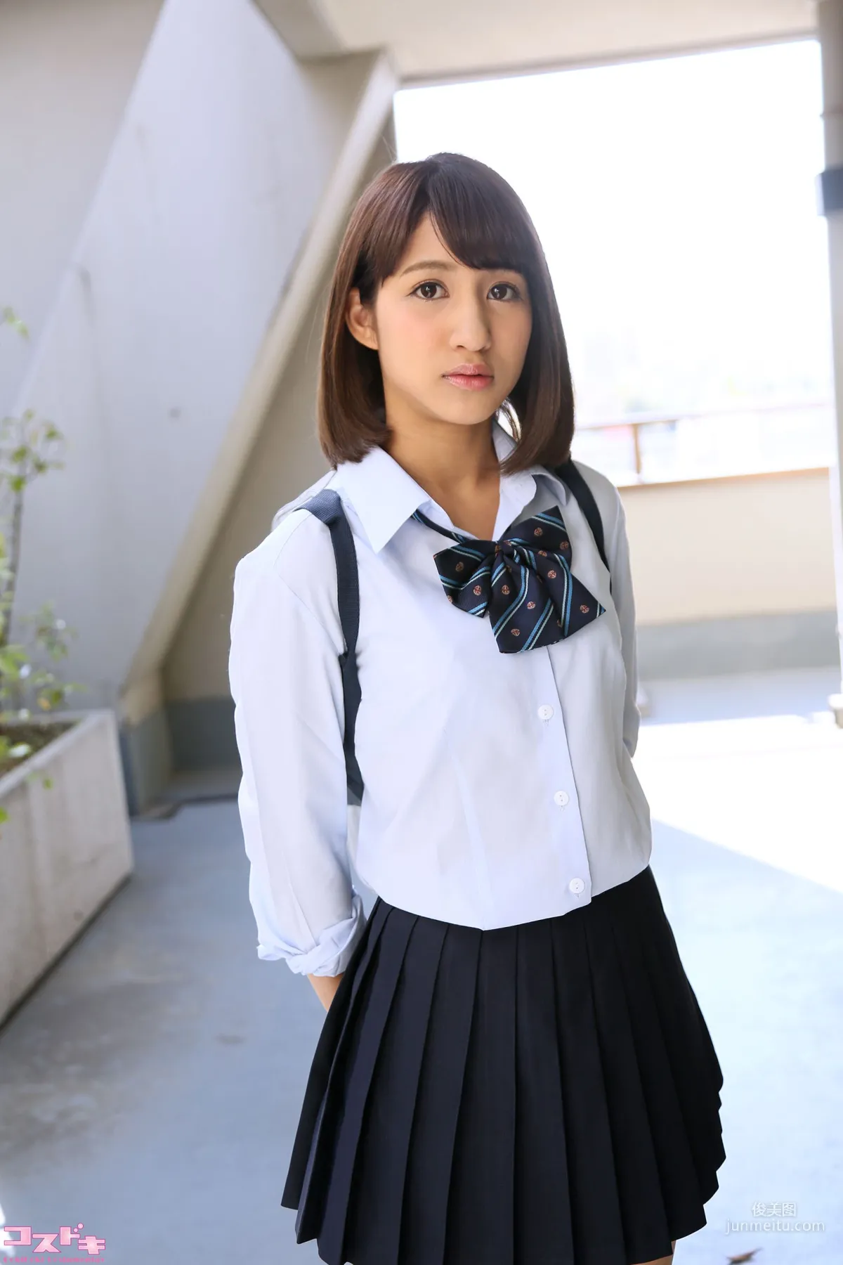 [Cosdoki] Amina Takashiro 高城アミナ takagiamina_pic_seifuku1 写真集2