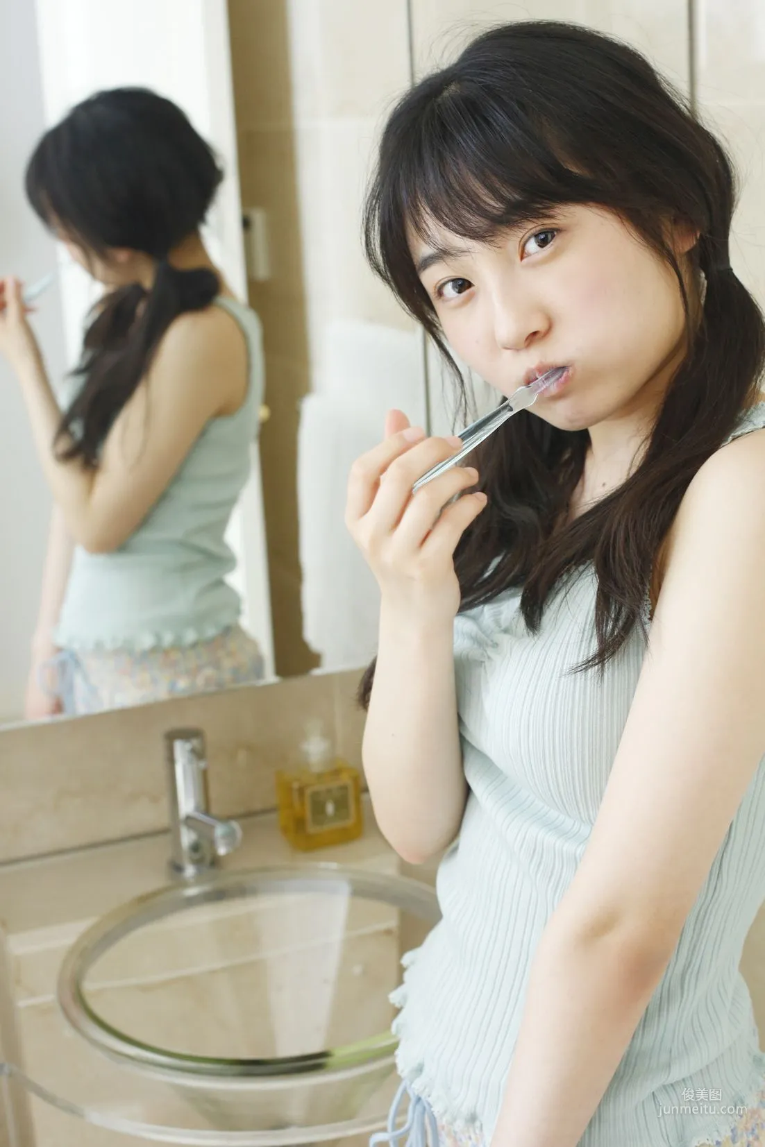 Nanami Yanagawa 梁川奈々美 [Hello! Project Digital Books] No.175 写真集107