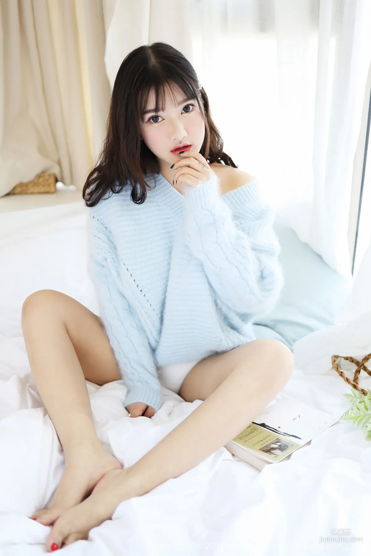 小尤奈《清新的毛衣与低开束胸装》 [美媛馆MyGirl] Vol.338 写真集7