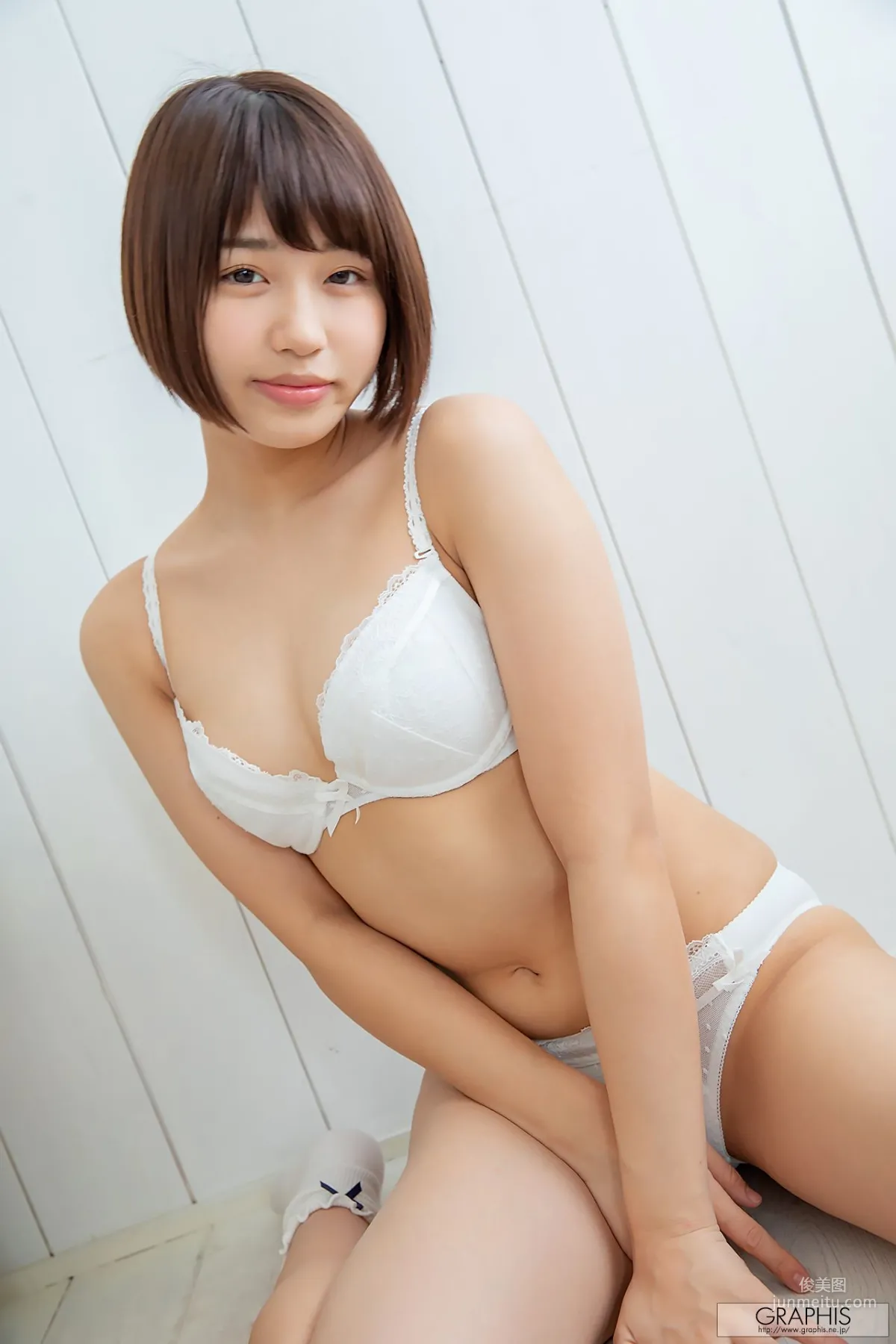 唯井まひろ 《Pure Smile》 [Graphis] Gals 写真集10