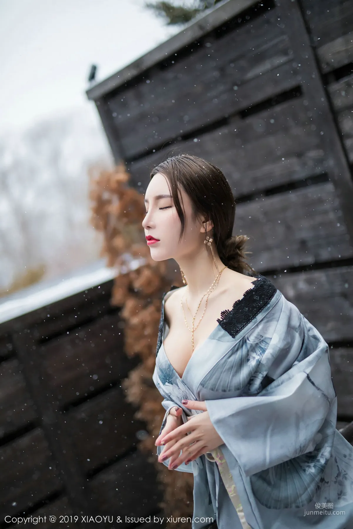 周于希Sandy《雪中有佳人》 [语画界XIAOYU] Vol.007 写真集35