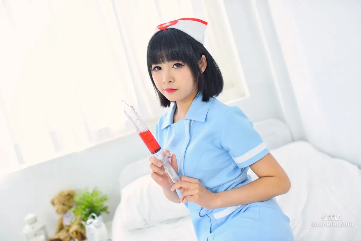 海琳《护士与女仆》 [台湾正妹] 写真集29