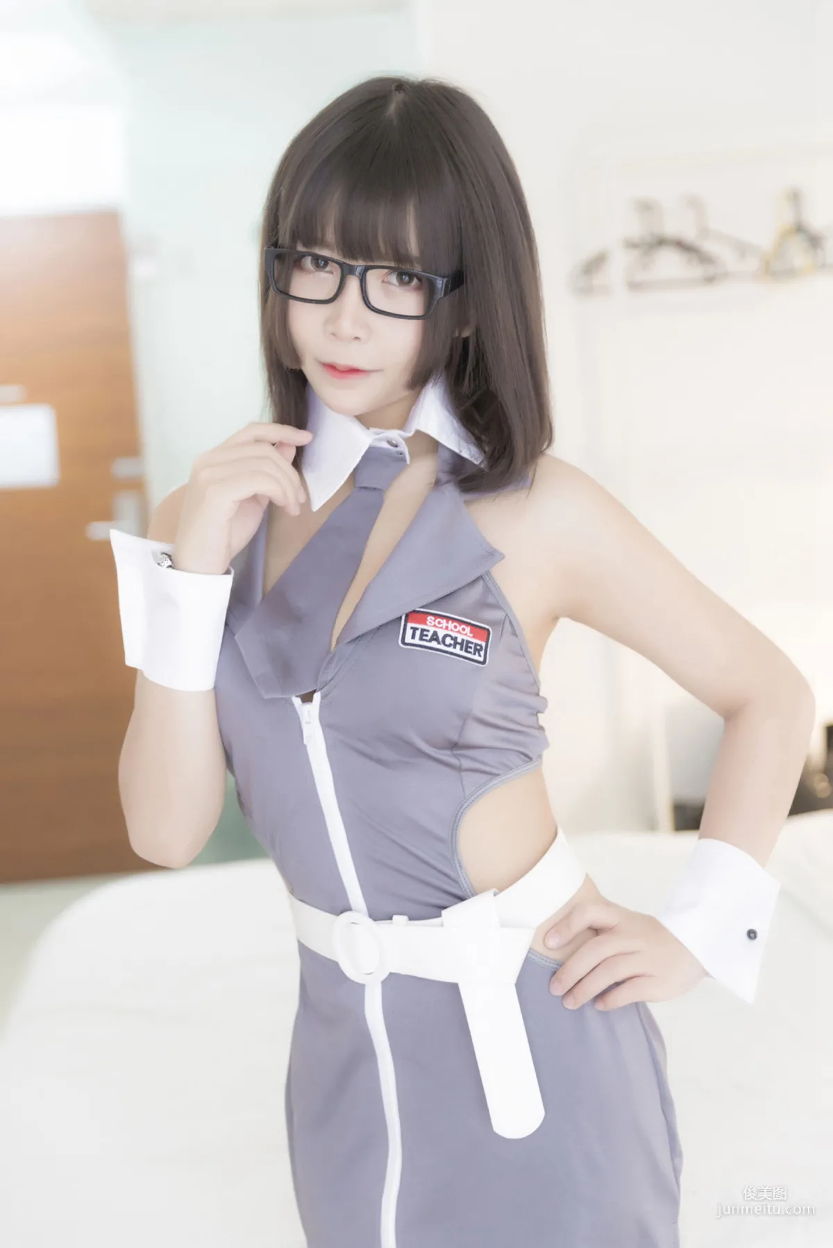 [风之领域] NO.122 情趣制服眼镜妹 写真集9