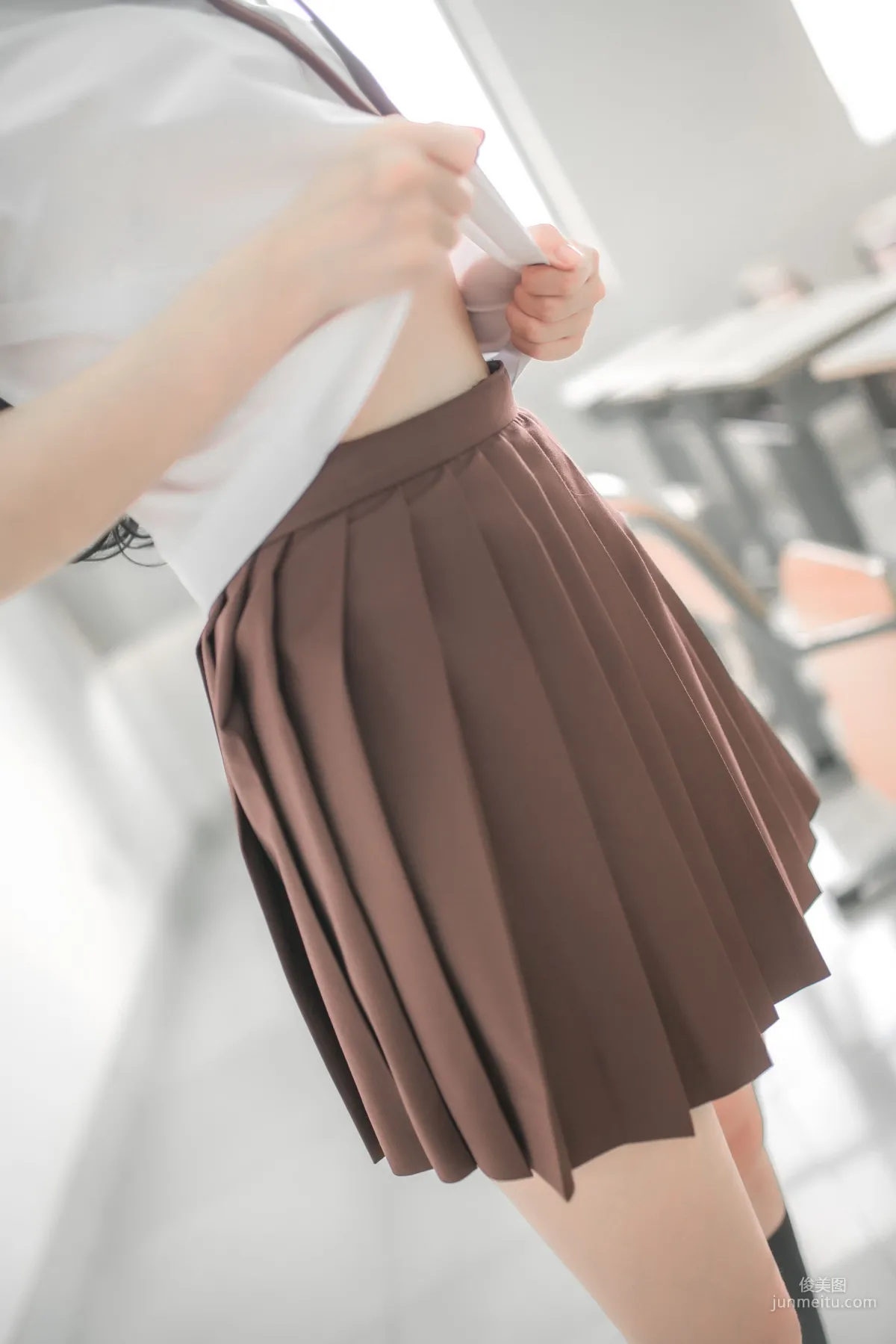 疯猫ss《水手服和睡衣》 [萝莉COS] 写真集36