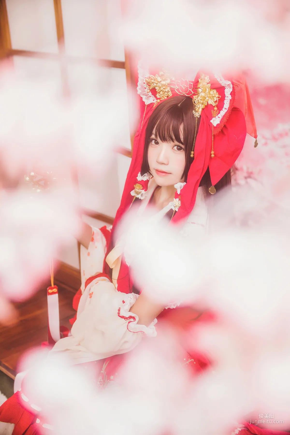 桜桃喵《灵梦 新年快乐》 [萝莉COS] 写真集26