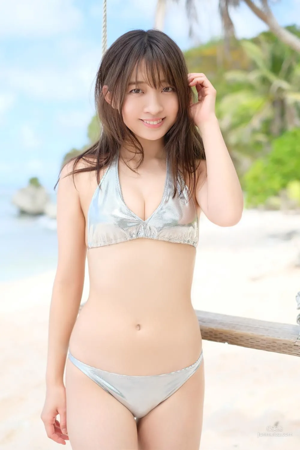 渡邉幸愛《はじめまして、こうめです。》[PB] 写真集74