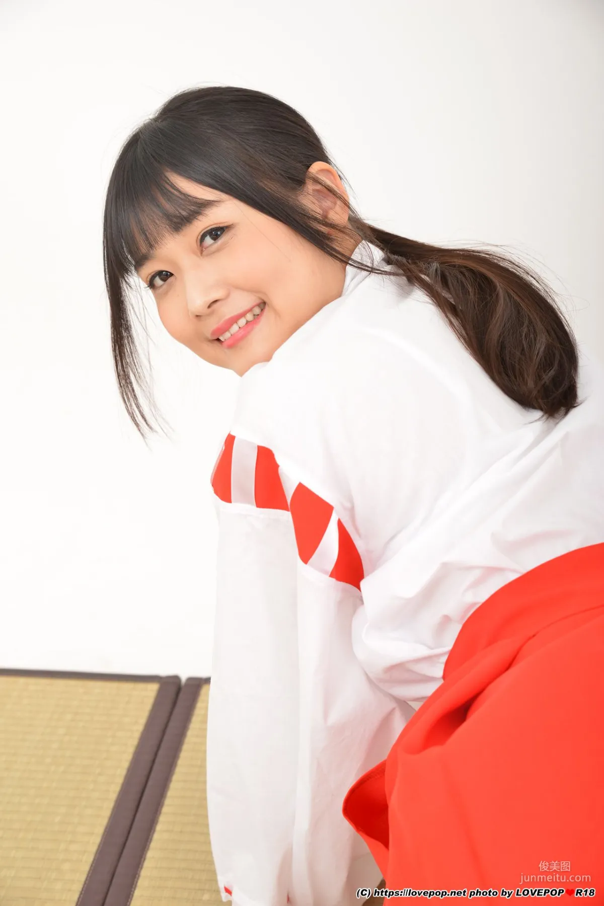 [LOVEPOP] 山井すず Suzu Yamai Photoset 06 写真集15